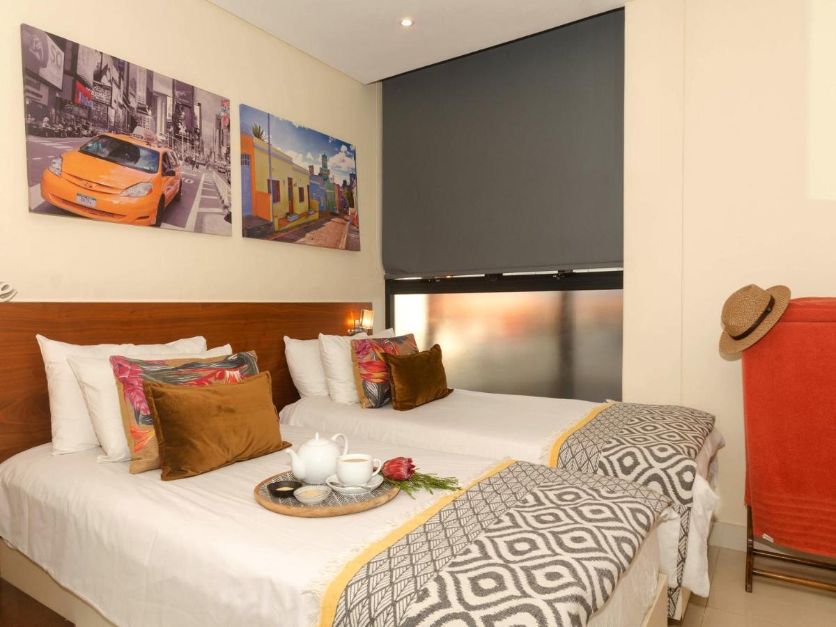 Quayside Waterfront Apartment ダーバン エクステリア 写真
