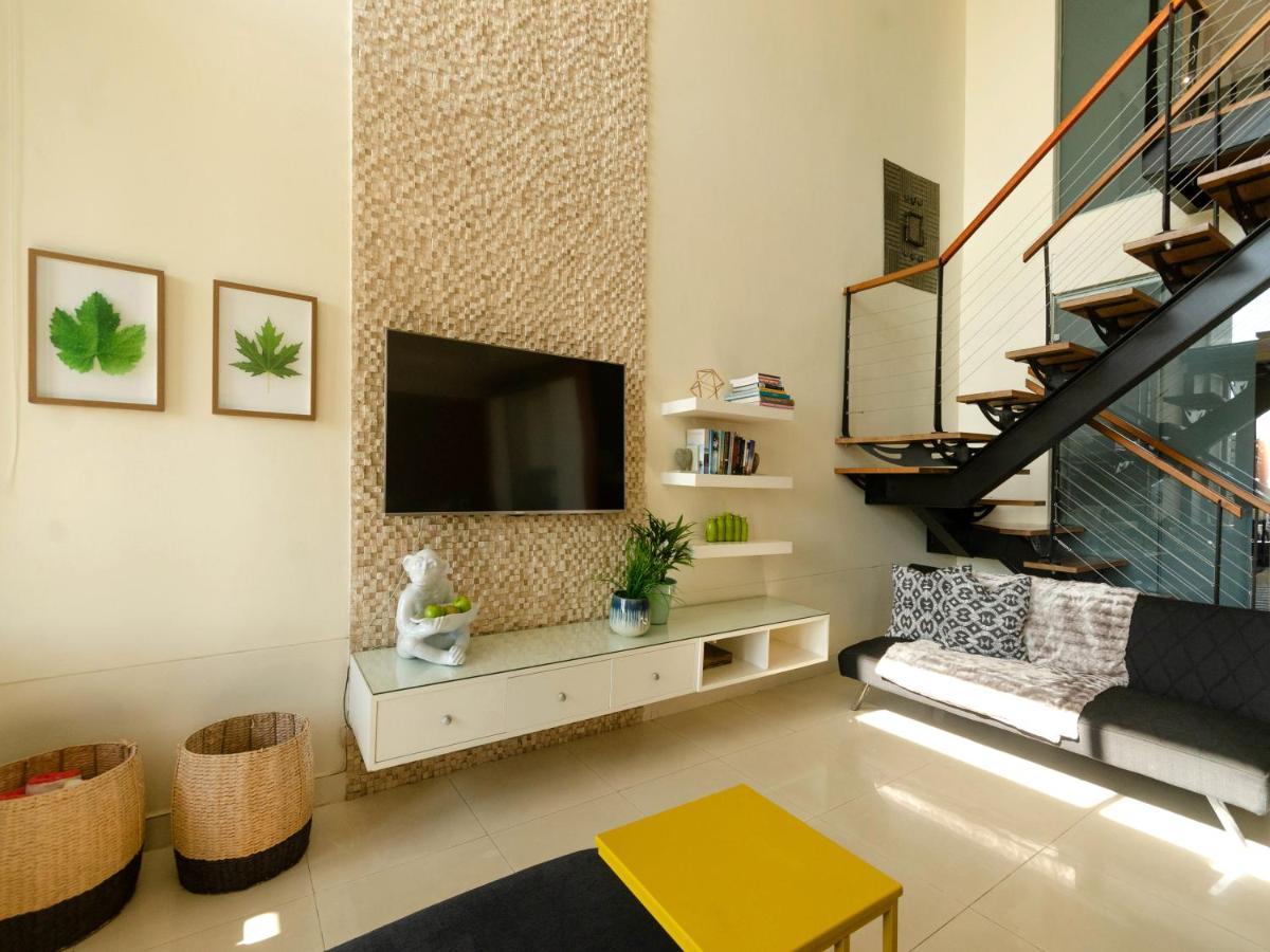 Quayside Waterfront Apartment ダーバン エクステリア 写真