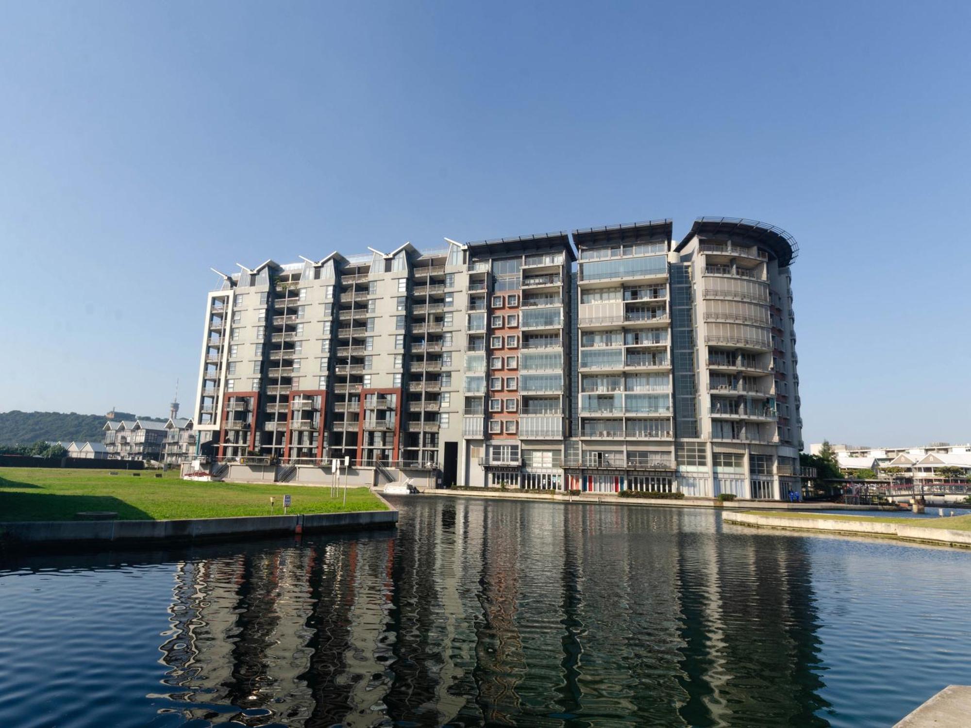 Quayside Waterfront Apartment ダーバン エクステリア 写真